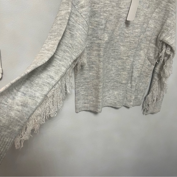 Olivia Sky Fringe Trim Mock Neck Sweater In Light Heather Grey NWT - Reemoly - Picture 6 of 11